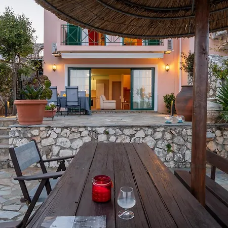 Jerry Skala (Kefalonia)